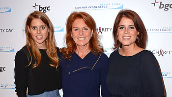 Sarah Ferguson, Grandmother, Life details HD wallpaper