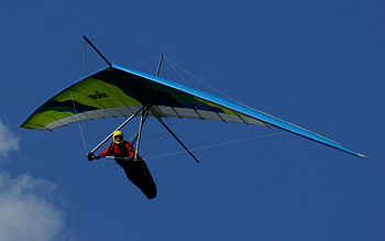 Hang gliding thrill, Paragliding tandem, Airborne excitement, Adrenaline-pumping flights HD wallpaper