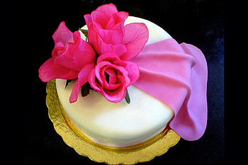 Rose-Topped-Draping-Cake, rose, draping, topped, , beautiful, cake HD wallpaper