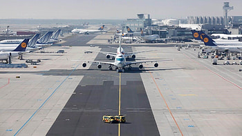 Frankfurt Airport, Travel hub, Palmer AG, Travel references HD wallpaper
