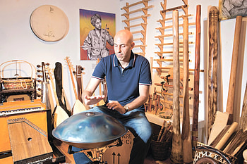 Pantam instrument, Magical music, Israeli culture, Unique soundscape HD wallpaper