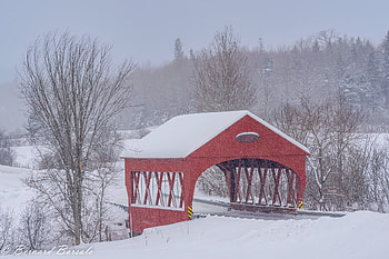 Quebec’s Charming Covered Bridge in Winter – Man-Made Beauty, man made, Quebec HD wallpaper