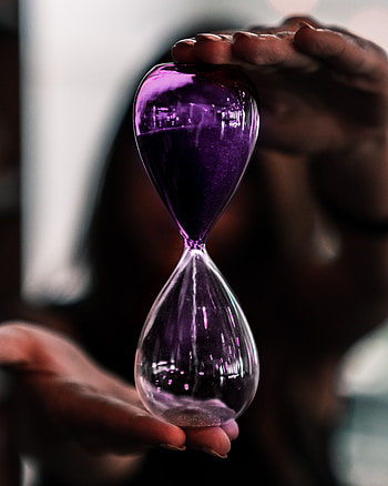 Sand, Miscellanea, Miscellaneous, Glass, Hands, It's Time, Time, Hourglass HD phone wallpaper
