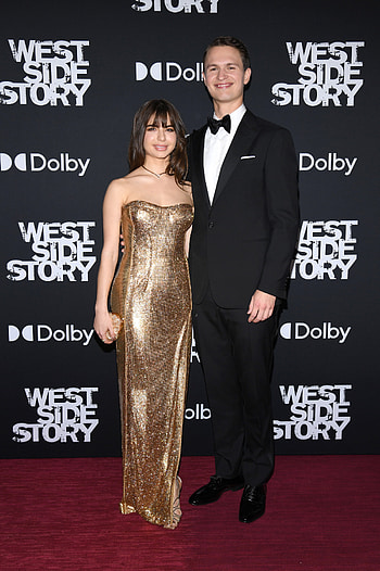 Ansel Elgort and Violetta Komyshan, West Side Story (2021) HD phone wallpaper