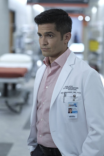 Nicholas Gonzalez, TV Shows, Interview, The Good Doctor HD phone wallpaper