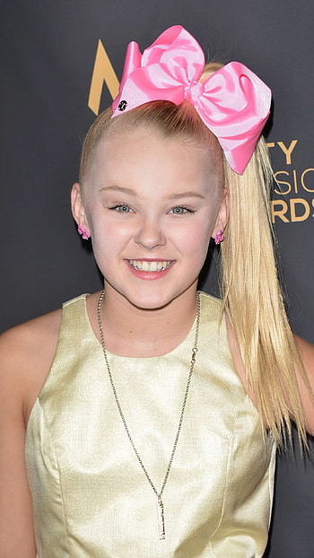 Jojo Siwa, Kid Dancer HD phone wallpaper
