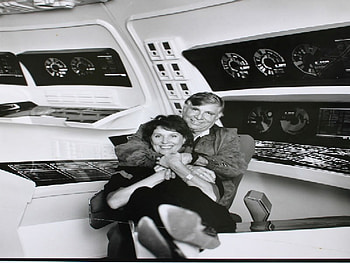 GENE & MAJEL BARRETT RODDENBERRY, action, tvshow, entertainment, usa HD wallpaper