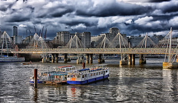 bridge on the thames river r, river, city, boats, bridge, r HD wallpaper