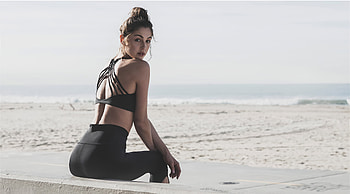 Model Sitting On Beach, girls, model, behance HD wallpaper