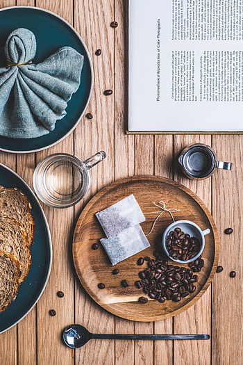 Books, Coffee, Miscellanea, Miscellaneous, Glass, Tea, Coffee Beans, Spoon HD phone wallpaper