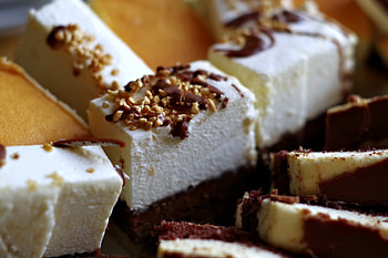 Food, Chocolate, Desert, Nuts, Cake, Bakery Products, Baking HD wallpaper