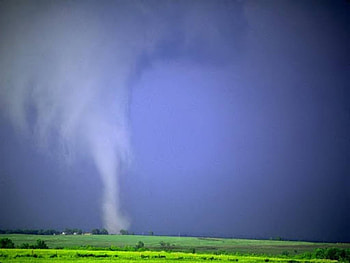 A Little Twister, weather, sky, dark, tornado HD wallpaper