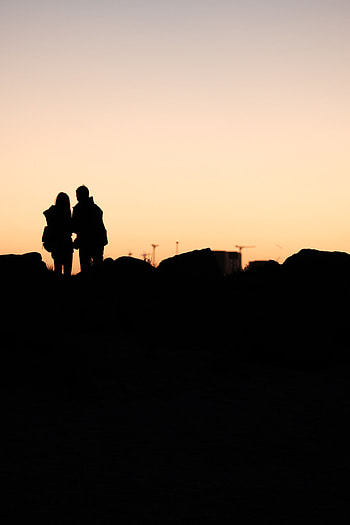 Twilight, Dark, Couple, Pair, Silhouettes, Dusk, Outlines HD phone wallpaper
