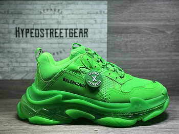 Triple S sneaker, Balenciaga HD wallpaper