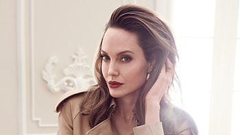 Angelina Jolie Elle 2020, angelina-jolie, celebrities, girls HD wallpaper