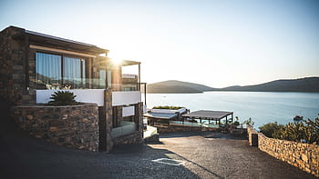 Elegant modern house by the lake with stunning sunrise view. Ideal real estate. HD wallpaper