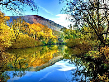 Autumn Lake Mountain, reflection, clouds, trees, sky, nature, forest, lake, mountain HD wallpaper
