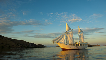 Yacht Ultra , Yacht backgrounds, , Luxury maritime HD wallpaper