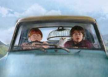 Chamber of Secrets, Magical journey, Hogwarts castle, Mysterious plot HD wallpaper