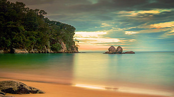 Split Apple Rock, New Zealand, coast, sea, sand, landscape, clouds, trees, sky, rocks HD wallpaper