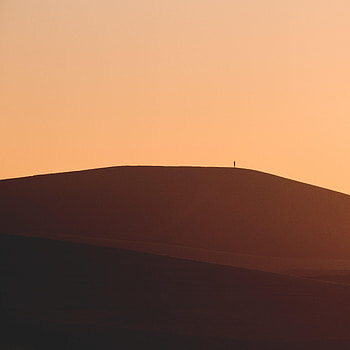 Sand, Desert, Silhouette, Miscellanea, Miscellaneous, Brown, Hills, Human, Person, Loneliness HD phone wallpaper