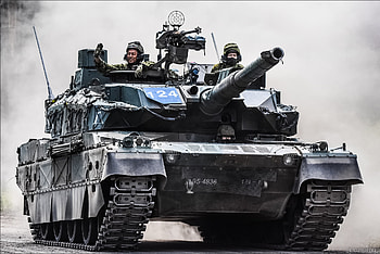 Type 10 Hitomaru Tank - Mitsubishi's JGSDF Armored Power, military, tank, Type 10 Hitomaru, Mitsubishi Heavy Industries, Japanese Ground Self Defense Force HD wallpaper
