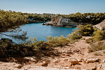 Drach caves, Cala Santanyi, Es Pontas, Cala Llombards HD wallpaper