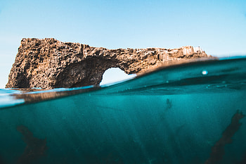 Rocks, arch, sea, close up HD wallpaper