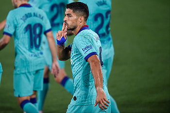 Luis Suarez, Football striker, Goal scorer, Sports personality HD wallpaper