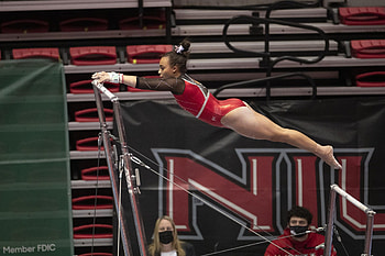 Morgan Hooper, Uneven Bars HD wallpaper
