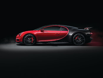 Bugatti Chiron Side View , bugatti-chiron, bugatti, 2018-cars, cars HD wallpaper
