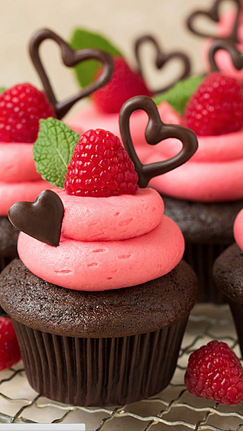 Cupcake, Strawberry, Sweet Cupcake HD phone wallpaper