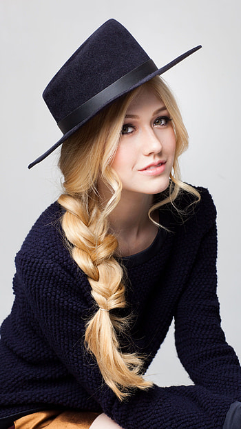 Katerina McNamara, hollywood actress, model, gorgeous HD phone wallpaper
