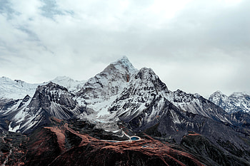 Calm, snow-caped mountains, nature HD wallpaper