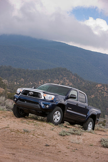 2012-2015 Toyota Tacoma, USA newsroom HD phone wallpaper