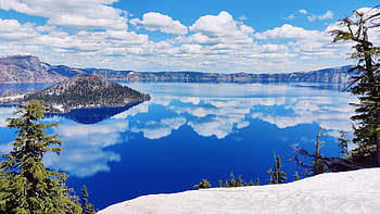 Crater Lake National Park in Spring, oregon, clouds, sky, water, rocks, usa, reflections HD wallpaper