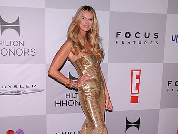 Elle Macpherson movies, Bikini talks, Self-care, Inquisitr HD wallpaper