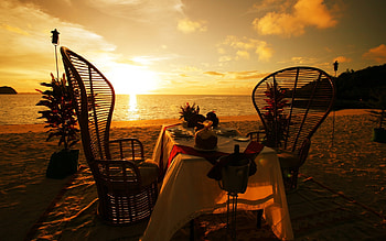 Dinner on the Beach, two, dinner, sunset, beach HD wallpaper