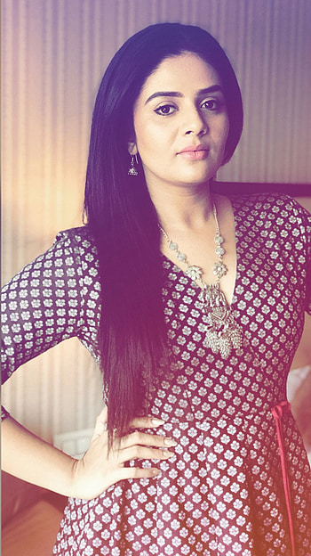Sreemukhi, telugu actress, model HD phone wallpaper