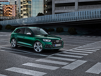 Luxurious SUV, Audi SQ5, green HD wallpaper