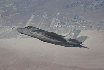 BF2 Test Flight, lightning, bf2, f35, test flight HD wallpaper