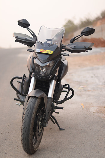 Dominar 400, motorcycle, headlamp HD phone wallpaper