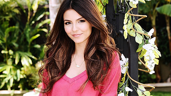 Victoria Justice Super Cute, victoria-justice, celebrities, girls, beautiful, gorgeous, blonde HD wallpaper