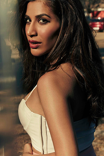 SOPHIE CHOUDRY, eye, head HD phone wallpaper