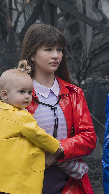 A Series of Unfortunate Events, Season 1 , Malina Weissman, Louis Hynes HD phone wallpaper