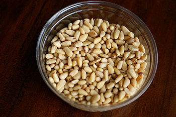 Korean cooking, Pine nuts, Maangchi's recipe, Authentic flavors HD wallpaper