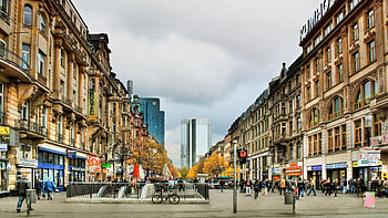 a busy street in frankfurt germany, stores, escalator, city, street, clouds, frankfurt, people HD wallpaper