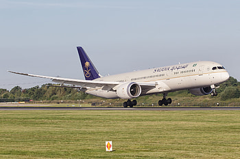 Saudi Arabian Airlines, Riyadh, Manchester, Service HD wallpaper