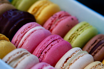 Parisian macarons, Culinary delights, Pastry perfection, French delicacy HD wallpaper