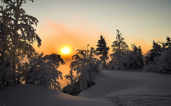 Sunset at winter, winter, sun, snow, sunset HD wallpaper